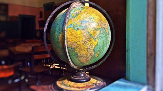 Geographical Institute and Institute of Geography Celebrate 100th Anniversary