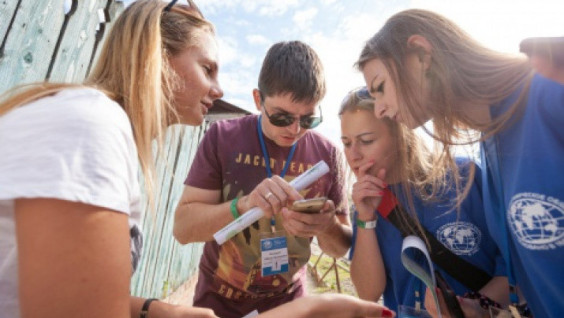 Become a member of the geographical «Smena»