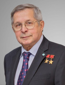 Viktor Petrovich Savinykh
