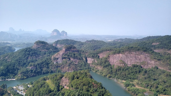 Стартовал конкурс на участие в научно-просветительской программе РГО в Южном Китае