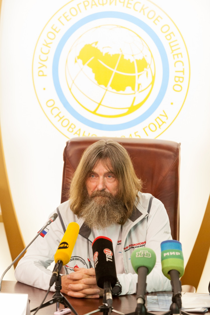Фоторепортаж о пресс-конференции с путешественником Фёдором Конюховым ( 19 июня 2014 года)