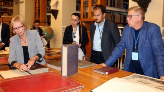 A Meeting of Representatives of Publishing Companies Held in St. Petersburg