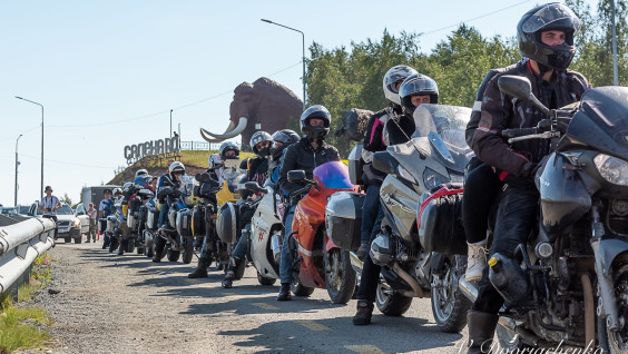 Это мировой рекорд: в Заполярье впервые съехались 317 мотоциклистов