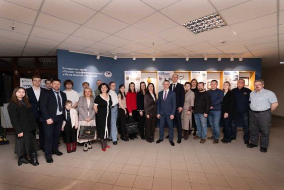 Выставку «Русское географическое общество» открыли в Ханты-Мансийском автономном округе — Югре