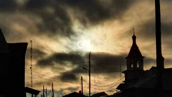 "We Got Lucky": Solar Eclipse Filmed at Weather Station In Yakutia