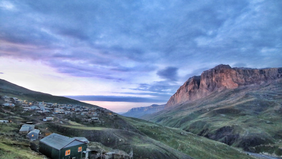 Другой Дагестан: самое высокогорное поселение Европы, пирамида Пабаку, аулы-призраки и марсианское плато Ерыдага