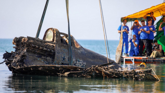 WWII Fighter Lifted from the Bottom of the Black Sea