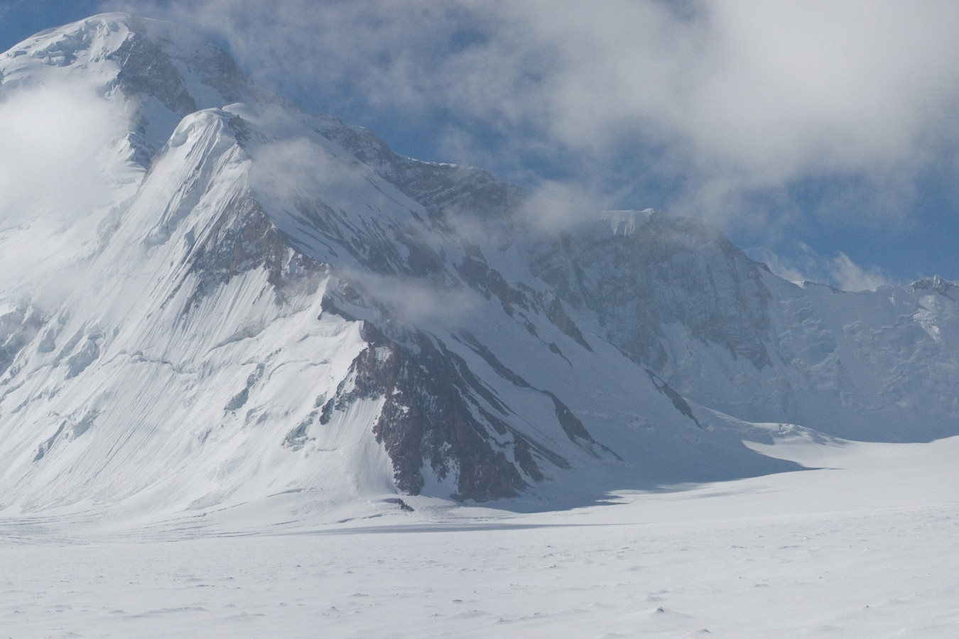 Ледник Географического общества на Памире. Фото: Артём Резонтов