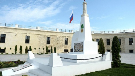 There has been open Konstantinovskaya battery, restored by the Russian Geographical Society