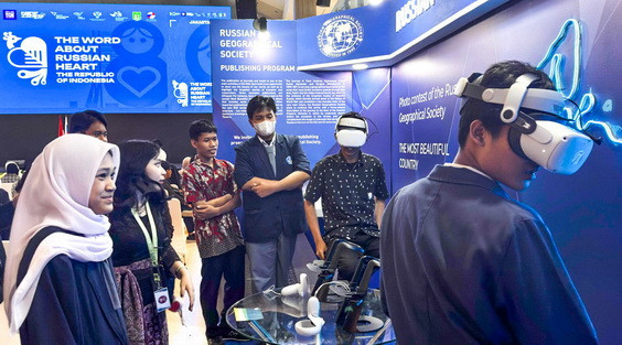 The RGS stand becomes the center of attraction for "The Word about the Russian Heart" project in Jakarta