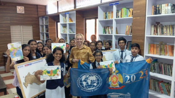 Indian Schoolchildren Assemble Maps Of Russia And India Together With RGS