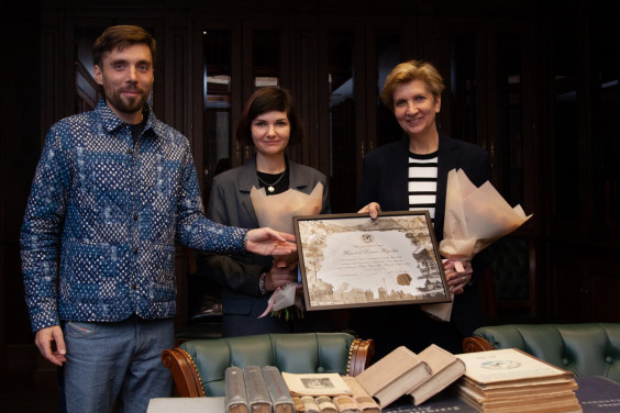 Книги об Арктике из библиотеки известного историка Юрия Жукова переданы в дар РГО