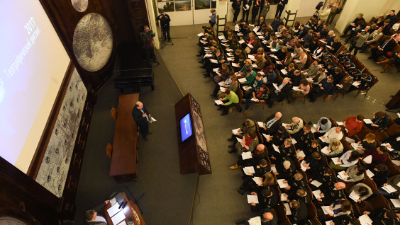 Диктант близко!