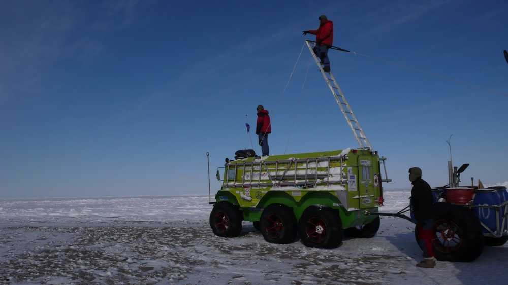 Морская ледовая автомобильная экспедиция 2014