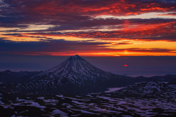 Проект «Заповедное дело РГО» приглашает добровольцев на Камчатку