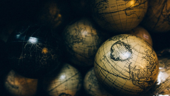 TITLE OF "THE DISTINGUISHED GEOGRAPHER" APPROVED IN RUSSIA