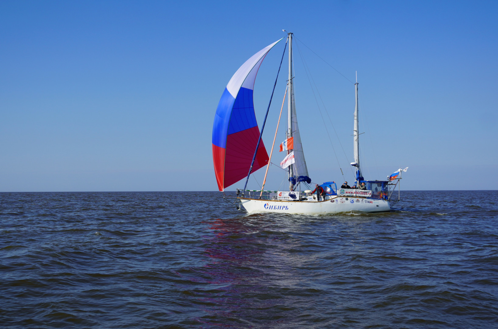 Парусная экспедиция на яхтах "Жемчужина" и "Сибирь"