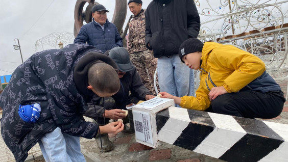 Копии верстовых столбов XVIII века установлены в Якутии на маршруте старинного тракта