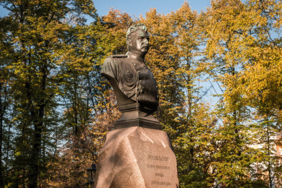 A contest to design a monument to N.M. Przewalski