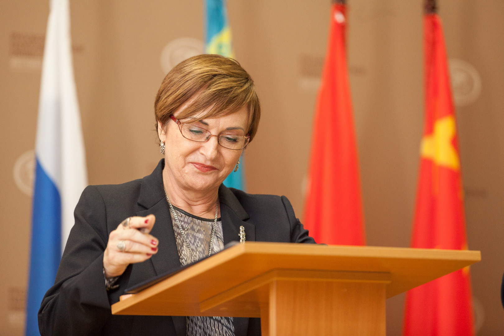 Подписание соглашений с географическими обществами мира