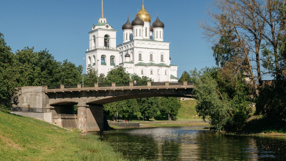РГО предлагает совершить увлекательные путешествия по Псковской области