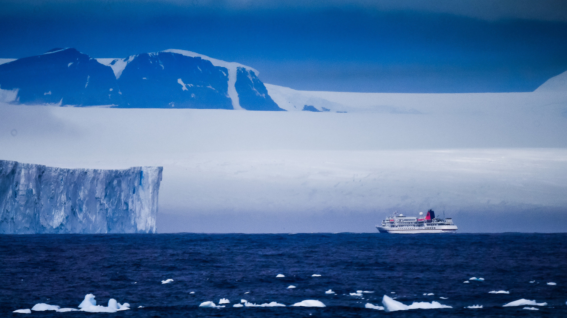 Антарктида глазами участников кругосветной экспедиции