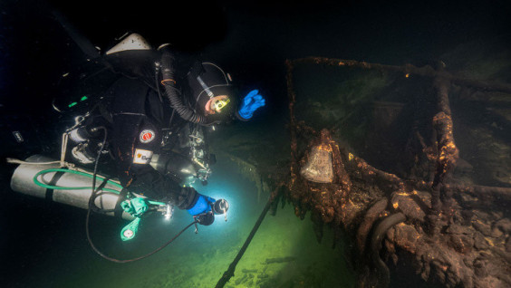 Underwater Explorers Solve 115-Year-Old Mystery About Sinking of Steamer De Ruyter