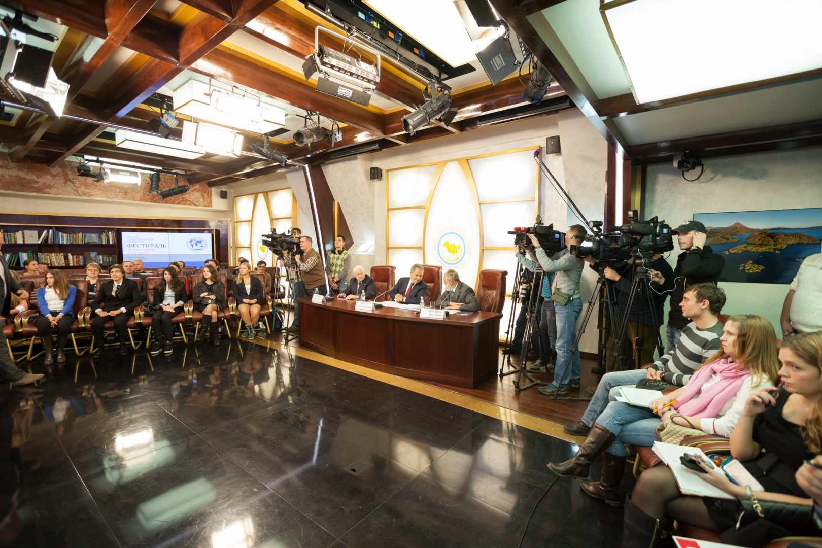 Пресс-конференция, посвященная первому Фестивалю Русского географического общества (21 октября 2014)
