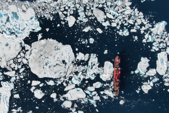 Arctic Floating University: 13 years of Exploration and Discoveries