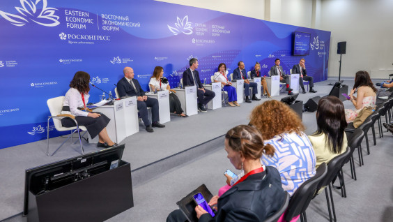 РГО на ВЭФ-2026: как экспедиционные путешествия с научным погружением открывают Россию миру