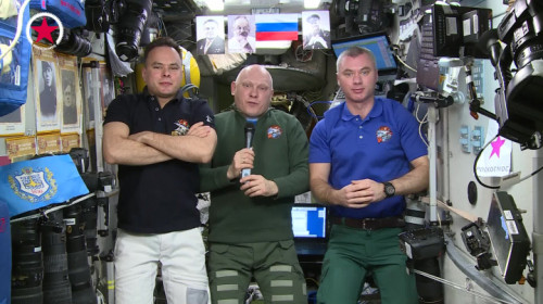 Приветствие участникам "Ночи географии" от космонавтов с МКС