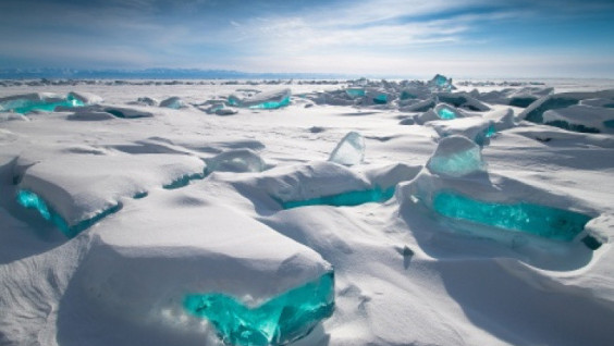 “Pink Morning” and “Baikal Treasures” in the center of Moscow