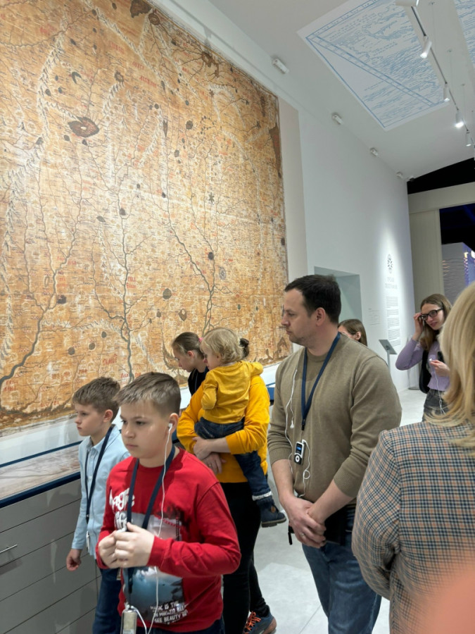 На выставке 