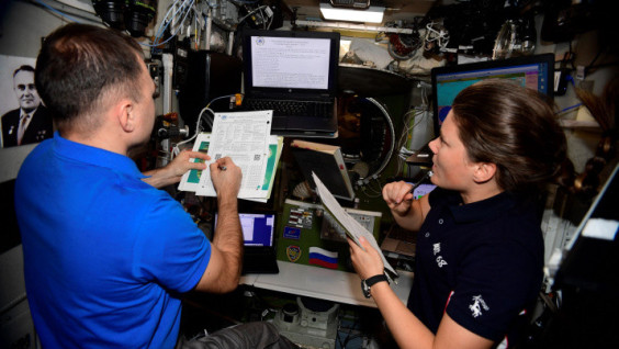 The cosmonauts Completed the Tasks of the Geodictation and Answered Our Questions