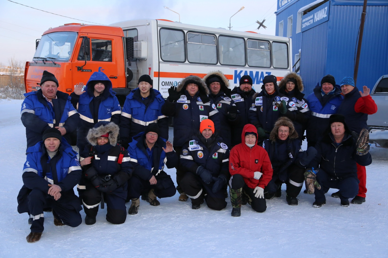Экспедиция Татарстанского отделения  РГО под руководством главы подводного исследовательского отряда Дмитрия Шиллера на полюс холода Северного полушария Земли в Якутии (28 февраля 2014)