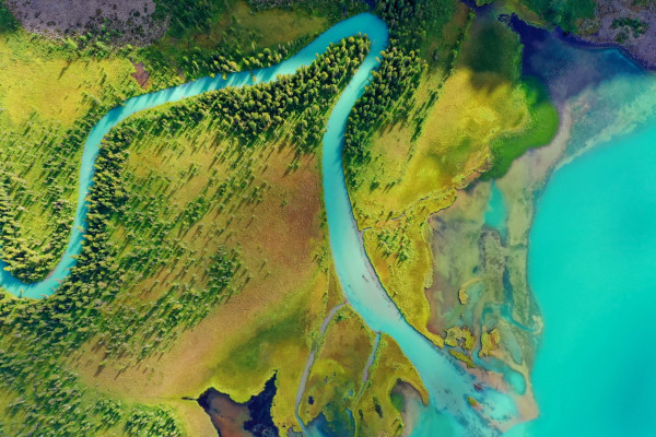 Премьерный показ документального фильма "Многоликий Алтай"