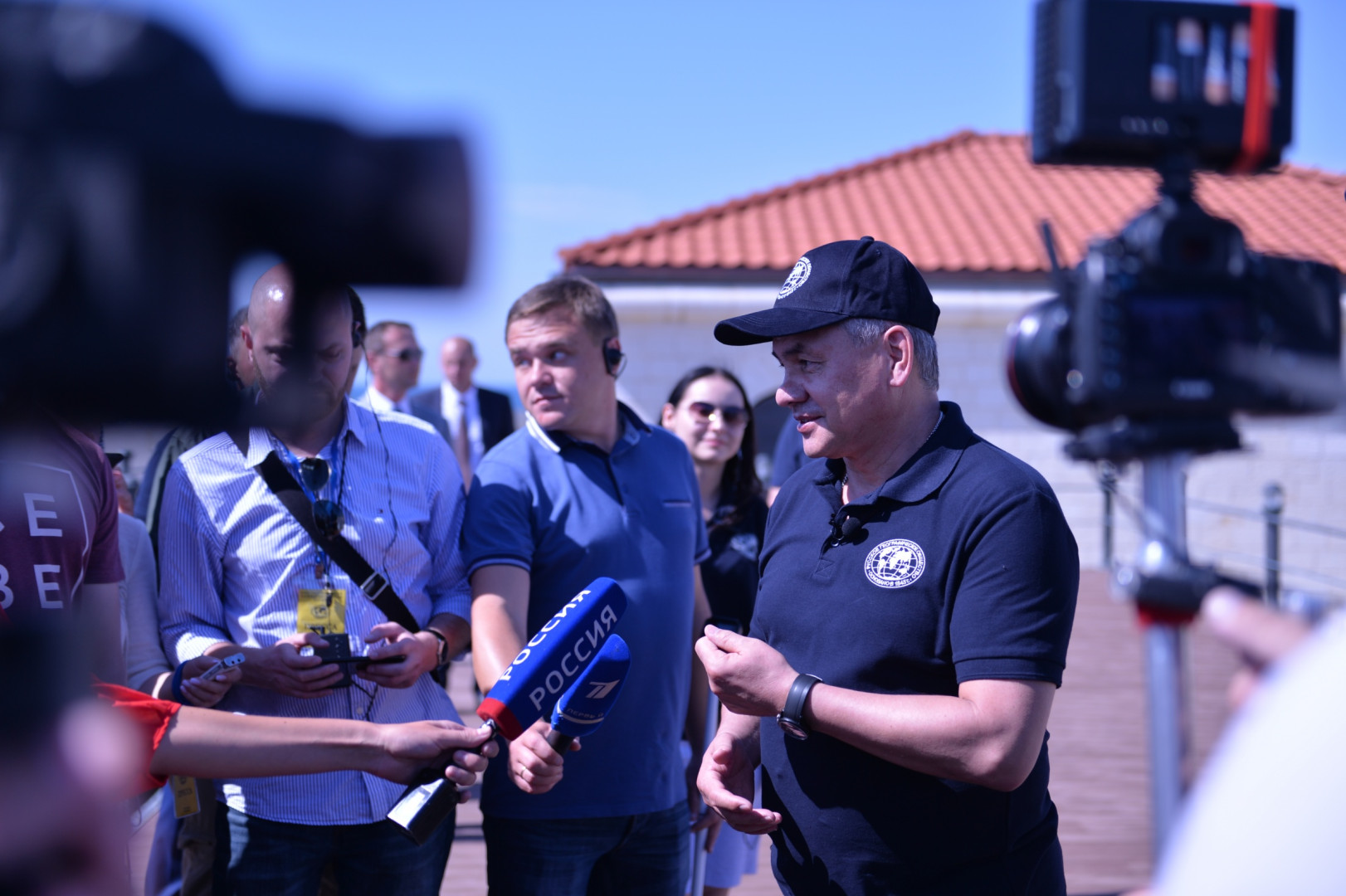 Президент РГО Сергей Шойгу провёл экскурсию по отреставрированной Константиновской батарее