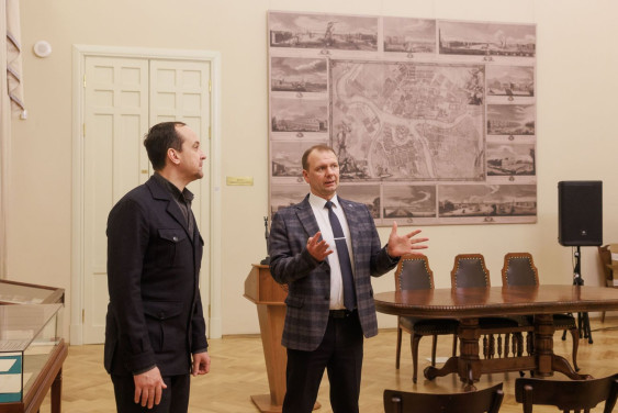 Штаб-квартиру РГО в Санкт-Петербурге посетил директор Фонда президентских грантов