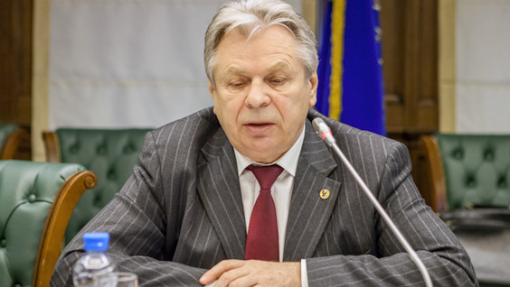 Валерий Тишков награждён орденом Александра Невского