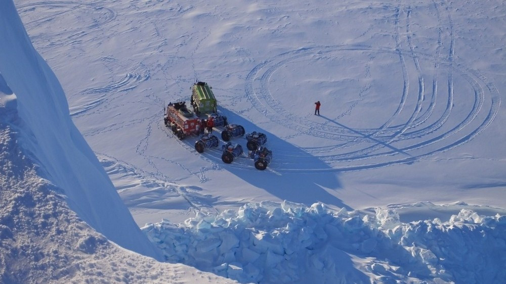 Морская ледовая автомобильная экспедиция 2014