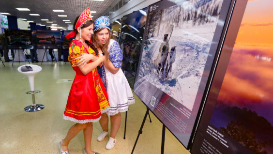 Glampings, Campings and New Passenger Car: the First “Travel!” Forum Held in Moscow